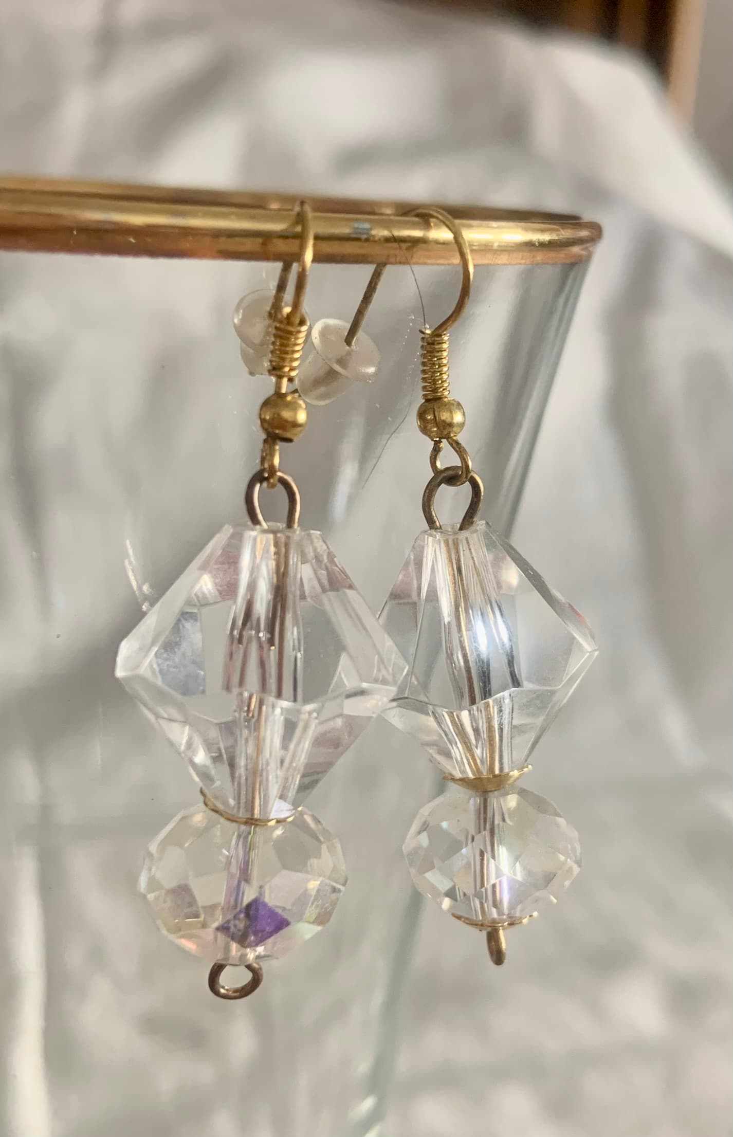 Earrings with two transparent beads